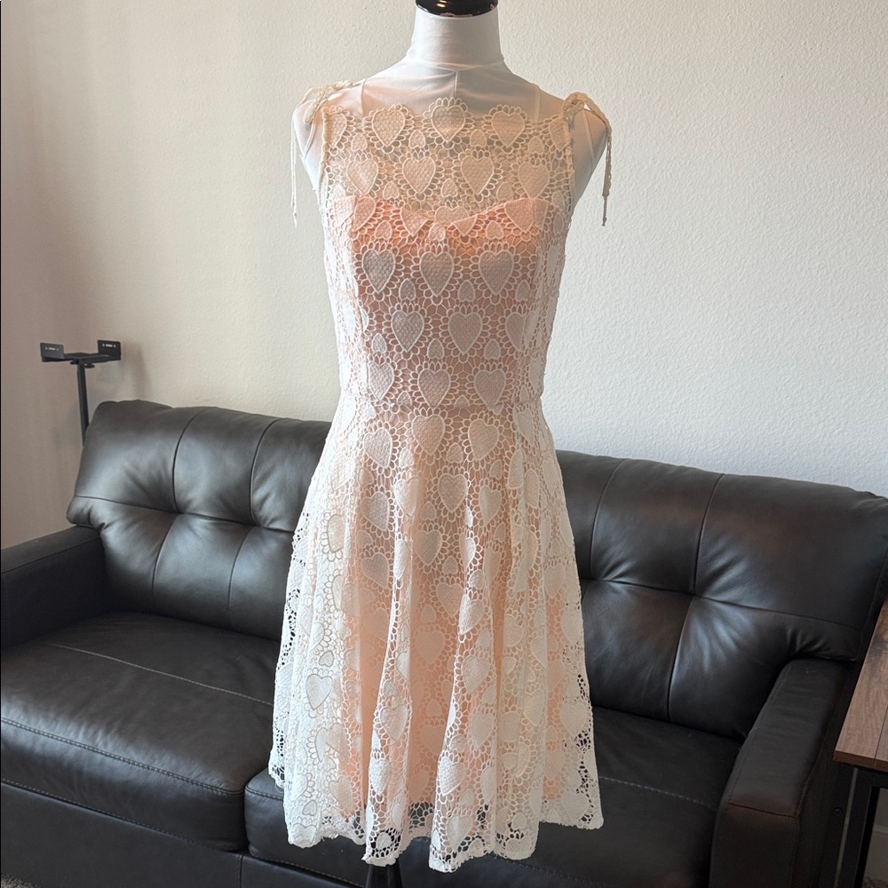 Elegant Cream Lace Dress